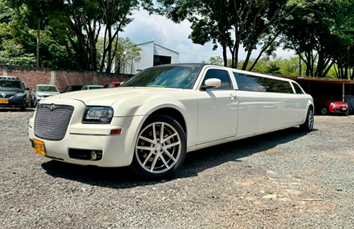 alquiler limosina chrysler bogota